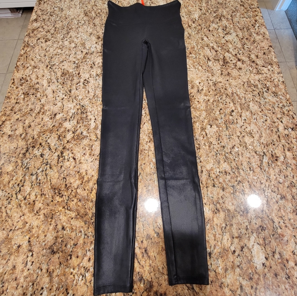 Spanx Faux Leather Leggings Women’s Size S & M
